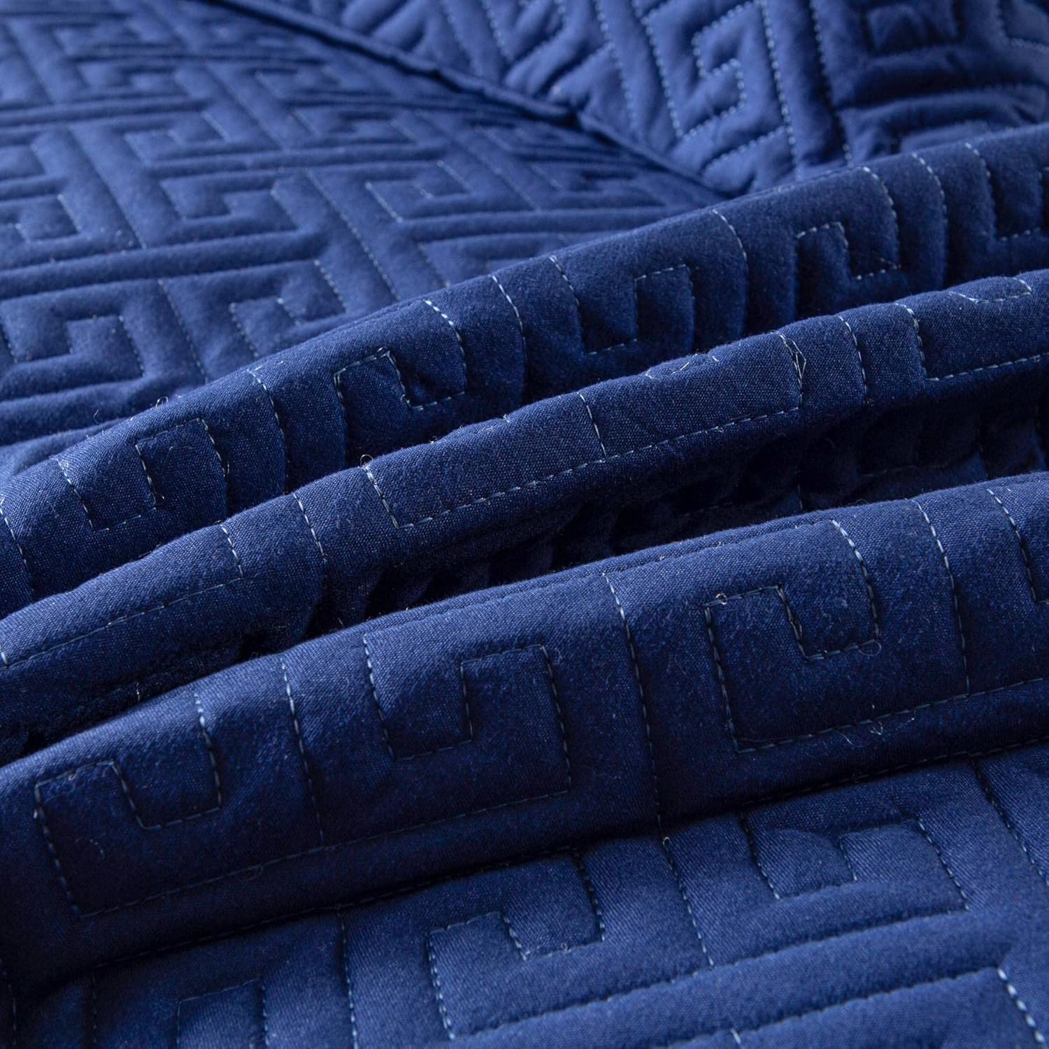 SubcosY Quilt Set King Size Navy Blue 3 Piece, Lightweight Soft Bedspread Labyrinth Lattice Pattern Bed Decor Coverlet Sets for All Season(106"x96")