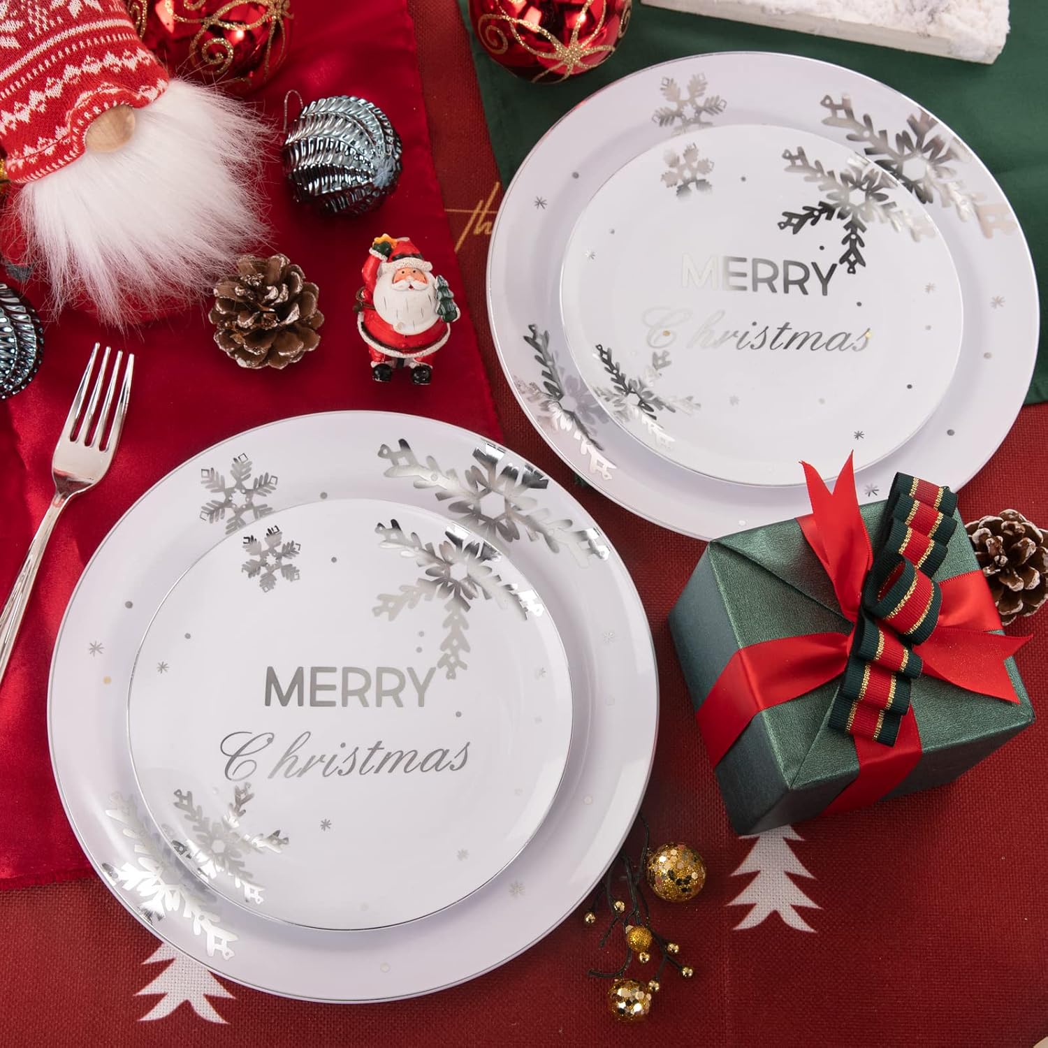 KIRE 25 Guests Silver Plastic Plates with Snowflake pattern & Silver Disposable Plastic Silverware &Clear Silver Cups - Christmas Plastic Plates for Christmas Parties, Picnics, Holiday, Christmas Day