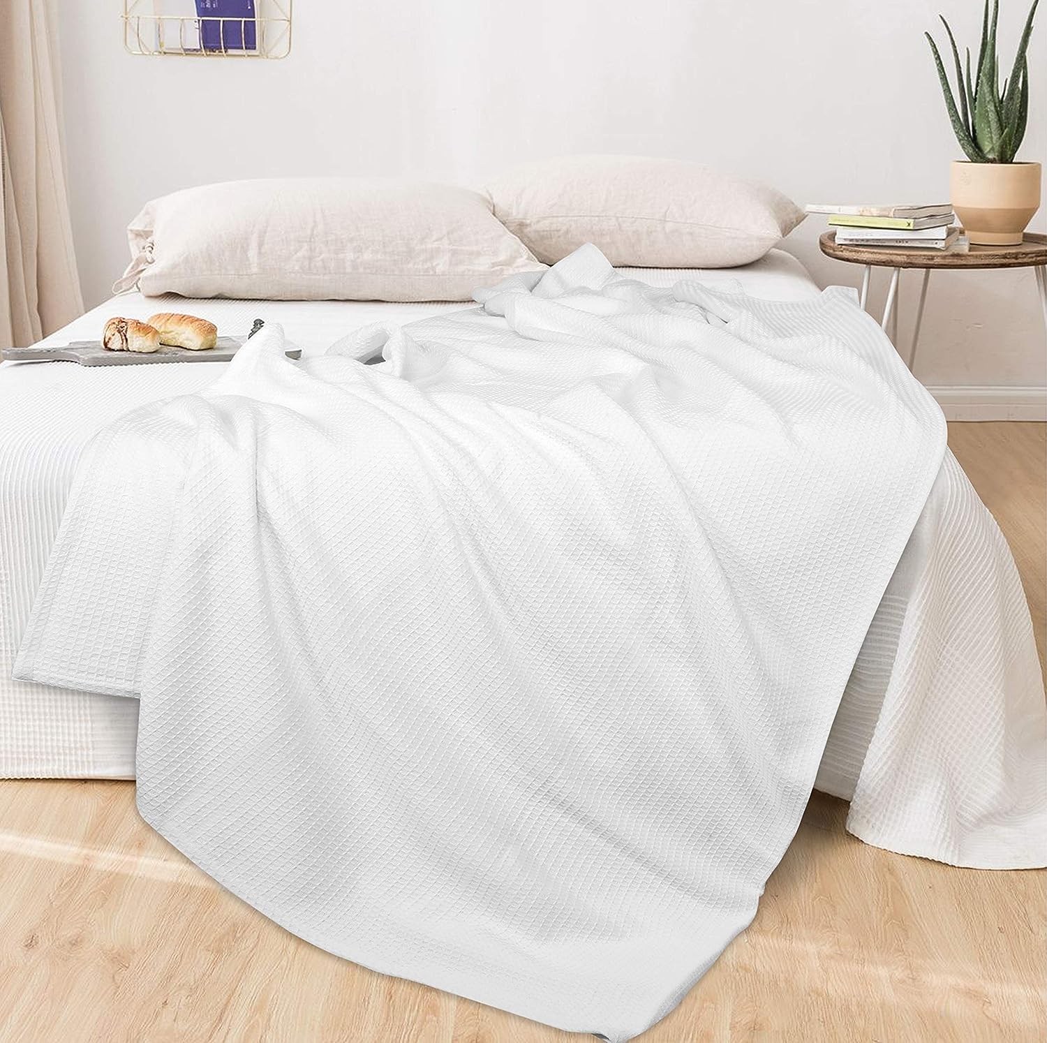 GLAMBURG 100% Cotton Thermal Blanket, Breathable Bed Blanket Queen Size, Soft Waffle Blanket, Queen Blanket, All Season Cotton Blanket, White