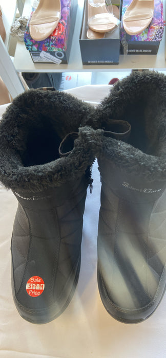 Women Boots - Brand New