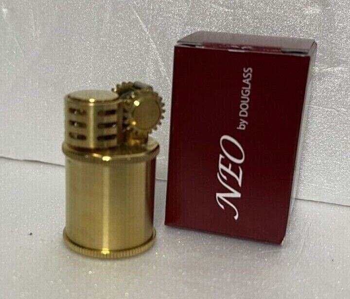 DOUGLASS CLASSIC DESIGN Cigarette Oil Lighter NEO Type 4