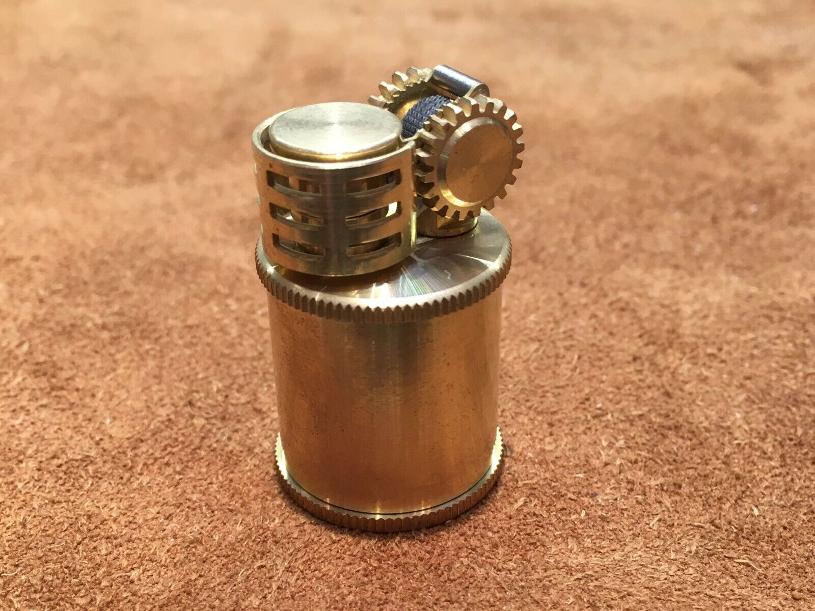 DOUGLASS CLASSIC DESIGN Cigarette Oil Lighter NEO Type 4